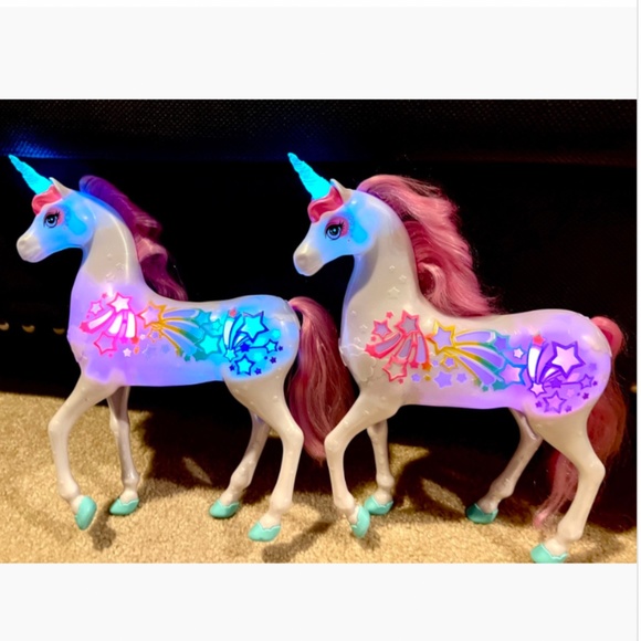 13” Barbie Unicorn Light Up Rainbow Stars Musical Sounds Dreamtopia Hors… - Picture 1 of 1